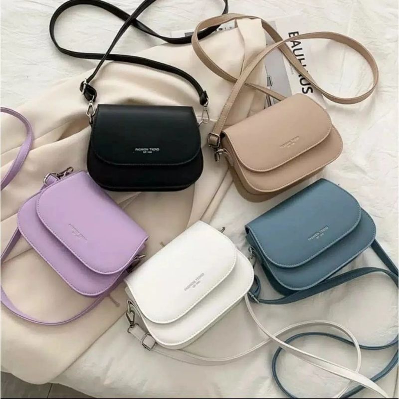 tas selempang wanita